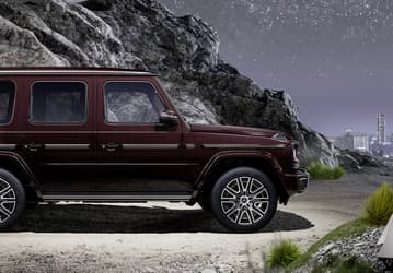 Парадокс: Mercedes-Benz официально ушла из России, при этом каждый 27-й «Гелендваген» попадает в РФ