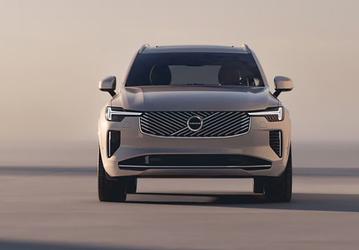 Volvo XC90 2026 вышел на рынок в Китае: от 450 тыс. юаней (5 млн рублей)