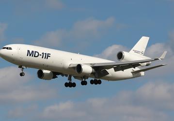 Заслуженные самолёты McDonnell Douglas MD-11 и DC-10 будут простаивать на земле до 2026 года после катастрофы UPS, когда при взлёте у MD-11F оторвался двигатель