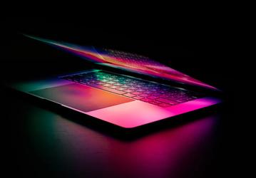 MacBook с OLED-экранами и новым дизайном будут не из дешёвых