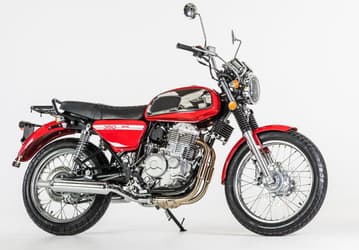 Honda CBR, Honda CB и JAWA 350 — названы самые популярные модели мотоциклов на вторичном рынке в России