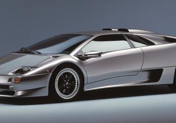 Культовый Lamborghini Diablo с пробегом всего 1900 км продают в России: это 61-й экземпляр из первых двух тысяч произведённых автомобилей