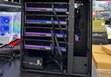 Так выглядит ПК с четырьмя GeForce RTX 5090, который может даже выбить автомат в квартире. Автор Reddit собрал невероятно мощный ПК