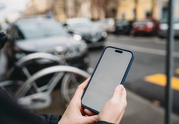 «Мне не нужен никакой Samsung». Воры в Лондоне могут выкинуть или даже вернуть украденный смартфон, если это не iPhone