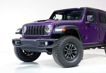 Jeep Wrangler снова получил мотор HEMI V8 — и подешевел на 20 тысяч долларов