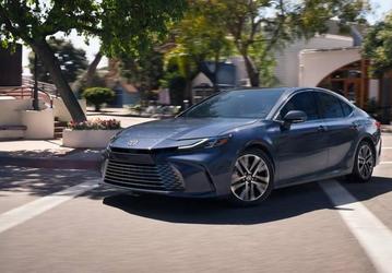 Toyota меняет правила игры: цикл жизни моделей растянется до девяти лет
