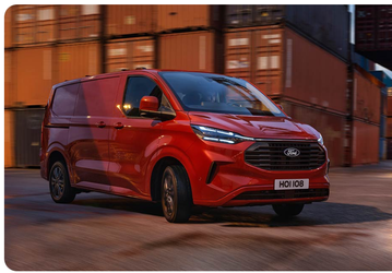 Вдвое популярнее, чем Mercedes-Benz Sprinter: Ford Transit Custom стал самым продаваемым фургоном в Великобритании