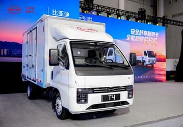 Представлен совершенно новый BYD T4: «Транспортёр» будущего с мотором 204 л.с., запасом хода 330 км и гарантией 10 лет — всего 95,8 тыс. юаней (1,1 млн рублей)
