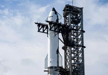 Первый Starship нового поколения уже почти собран