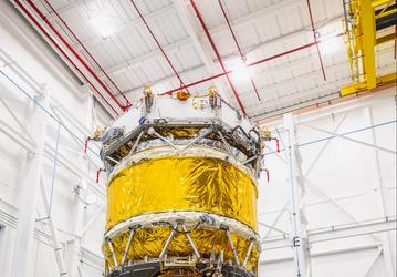 Blue Origin собрала лунный посадочный модуль Blue Moon Mark 1: он отправится на Луну на сверхтяжелой ракете New Glenn и уже никогда не вернется на Землю