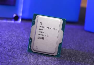 Несмотря на все улучшения, патчи и функции, Core Ultra 9 285K не способен тягаться с Ryzen 7 9800X3D в играх. Свежие тесты показывают большой разрыв