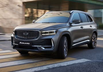 Geely бьёт рекорды: октябрьские продажи взлетели до 307 тысяч авто