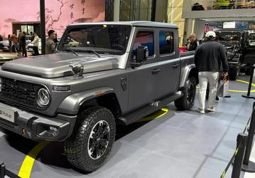Китайский УАЗик получил новый кузов: представлен BAW 212 Explorer 01