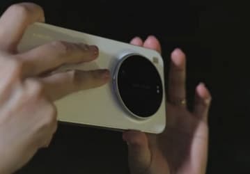 Первая в мире 200-мегапиксельная камера Leica, ещё три камеры по 50 Мп, огромный аккумулятор и плоский экран вместо изогнутого. Фотофлагман Xiaomi 17 Ultra впервые показали вживую