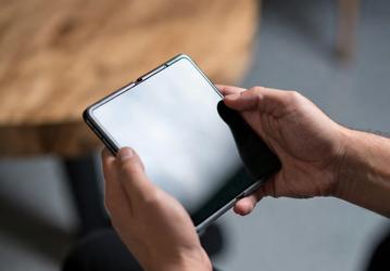 Возвращение к истокам: первый складной iPhone откажется от Face ID и вернёт кнопку Touch ID