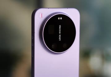 Xiaomi 17 Ultra во всех цветах на качественных снимках. Новинка предложит не только зелёный с блёстками, но и пурпурный цвета