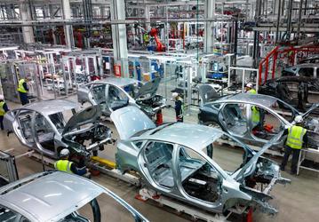 Британский автопром загибается: выпуск машин сократился с 1,5 млн до 700 тыс. машин за последние семь лет