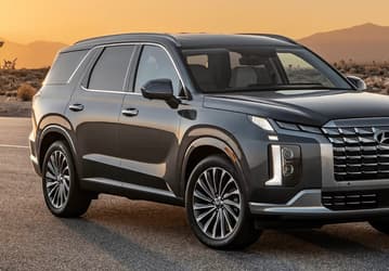 Россияне закупаются подержанными Hyundai Palisade, Sorento и Carnival. Ввоз подержанных авто из Южной Кореи в РФ увеличился почти в три раза