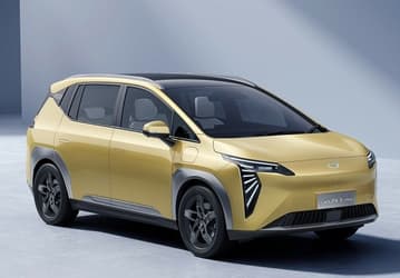 204 л.с., гарантия 4 года или 150 тыс. км, цена 2,4 млн рублей и выпуск на заводе «Москвич». Новый российский электромобиль от Яндекса получил ОТТС