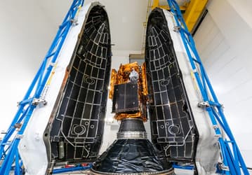 SpaceX провела рекордный год: 170 запусков ракет