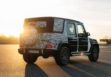 Возвращение легенды: Mercedes-Benz представил прототип кабриолета G-Class спустя 12 лет