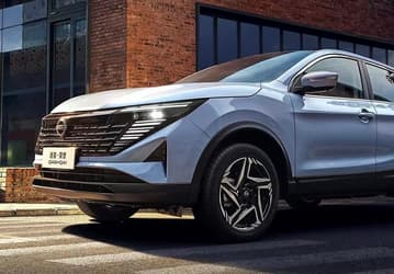 Новый Nissan Qashqai подешевел в России: заказы на новые машины принимаются от 1,7 млн рублей (на 300 тыс. рублей дешевле, чем в октябре)