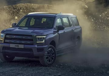 В России стартовали продажи Haval H5 2025: скидок нет, дизеля нет, цена — от 3,7 млн рублей