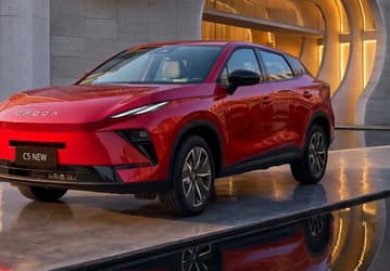 В России анонсирован совершенно новый кроссовер Omoda C5: новые коробки передач, 1,5-литровый мотор и полный привод