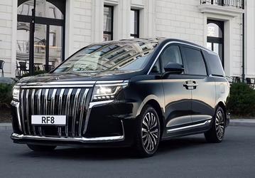 Аналог Toyota Alphard с 2,0-литровым мотором и 8-ступенчатым «автоматом» и топовым оснащением — всего 4,7 млн рублей. В России стартовали продажи JAC RF8