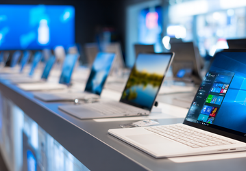 Пользователи не спешат отказываться от Windows 10 в пользу Windows 11: доля новейшей ОС упала, а больше не поддерживаемой ОС Microsoft — выросла