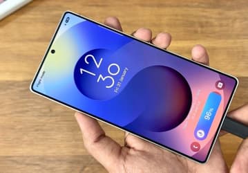 Во флагманских смартфонах Samsung Galaxy S могут появиться экраны китайской компании BOE