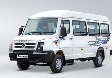 В России за 5,3 млн рублей продают копию Mercedes-Benz T1 из 1977 года, машины — из Индии