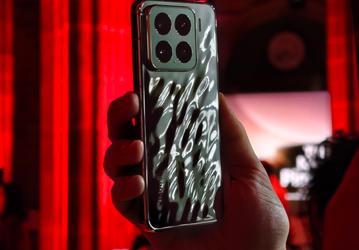 Xiaomi 15 и Xiaomi 15 Ultra поступили в продажу в России: гарантия 2 года и подарки покупателям