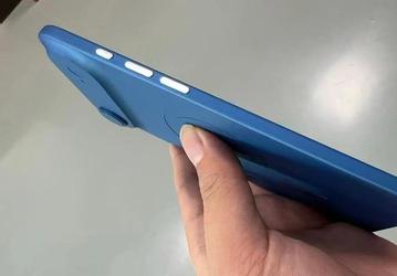 Привыкаем к совершенно новому дизайну Apple: инсайдер показал макеты iPhone 17 Pro и iPhone 17 Air
