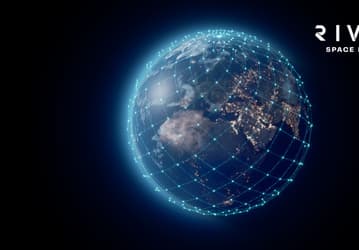 Rivada Space Networks объявила о запуске автономной спутниковой сети Outernet к 2027 году: $15 млрд контрактов, лазерная связь и защита от атак на интернет