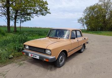 «Таких авто в России нет». В продаже появился редкий «Москвич-2140» в идеальном состоянии