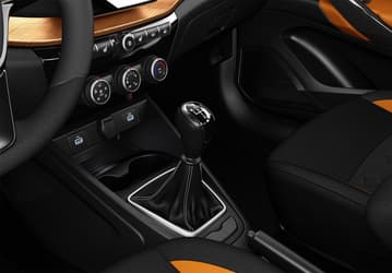 Стартовали продажи Lada Vesta с 6-ступенчатой коробкой передач, объявлена цена