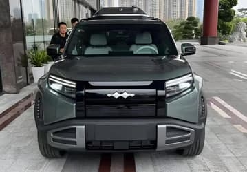 Представлен отлично оснащённый внедорожник BYD Leopard 3 за $30 000 с адаптивной подвеской, полным приводом, двумя моторами и дроном на крыше