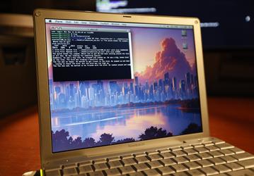 На 20-летнем ноутбуке Apple PowerBook G4 смогли запустить новейшую систему ИИ