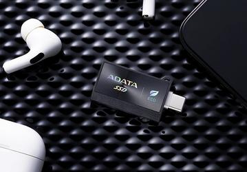 Самый маленький в мире портативный SSD на 1 ТБ, на котором не остаются отпечатки пальцев. Представлен Adata SC730