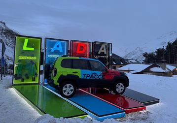 Уникальная Lada Niva Travel появилась на Эльбрусе. Опубликованы фото