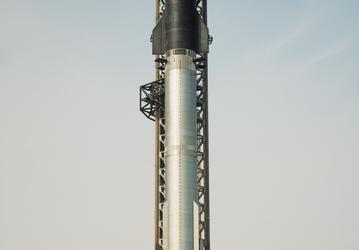 При стыковке Starship и Super Heavy произошла поломка. Запуск отложили