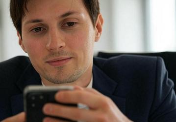 «WhatsApp — дешевая, разбавленная имитация Telegram». Дуров заявил, что у Telegram уже гораздо больше 1 млрд активных пользователей