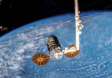 Прощай, Cygnus: проблемный американский космический корабль отстыковался от МКС и отправился в последний путь — 30 марта он сгорит в атмосфере