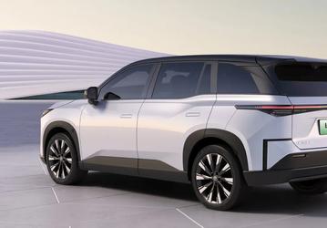 Очень дешёвая Toyota класса RAV4 вызвала ажиотаж и обрушила систему приёма предзаказов: за час оформлено более 10 000 заказов за bZ3X в Китае
