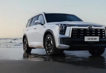 5-метровый «китайский Cadillac» с полным приводом и японским «автоматом» — 4,65 млн рублей. Объявлена стоимость GAC GS8 GX Traveller