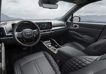 Новые Kia Sorento с 2,5-литровым мотором, «автоматом» и полным приводом подешевели на 1,5 млн рублей с ноября