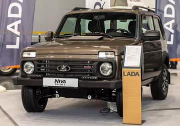 «Легендарная» Lada Niva впервые получит фронтальную подушку безопасности: глава АвтоВАЗа рассказал, когда это случится