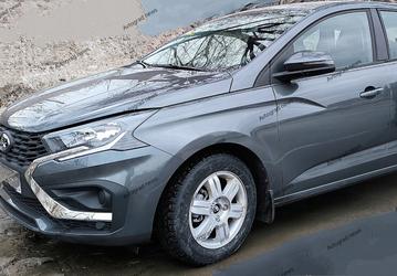 Серийный универсал Lada Iskra показали вживую. Сборка идёт, но скоро стартует массовое производство сразу трёх версий