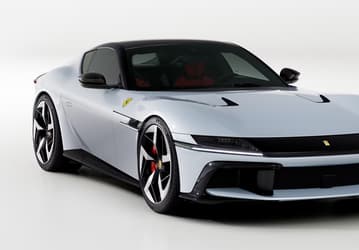 Новейший Ferrari 12Cilindri прибыл в Россию: эксклюзивный суперкар с V12 оценили почти в миллион евро